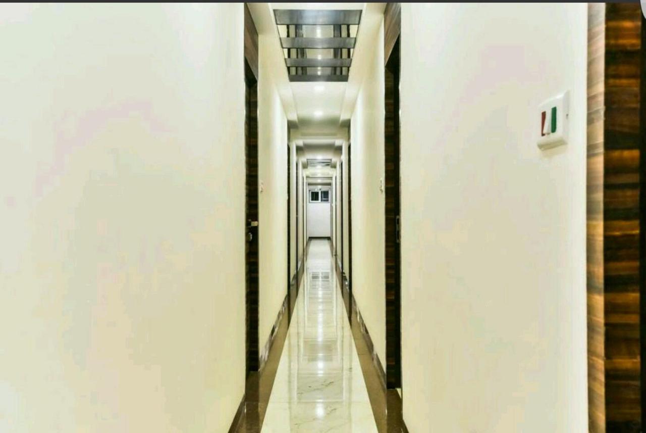 Hotel Palace Residency Near Lokmanya Tilak Terminus مومباي المظهر الخارجي الصورة