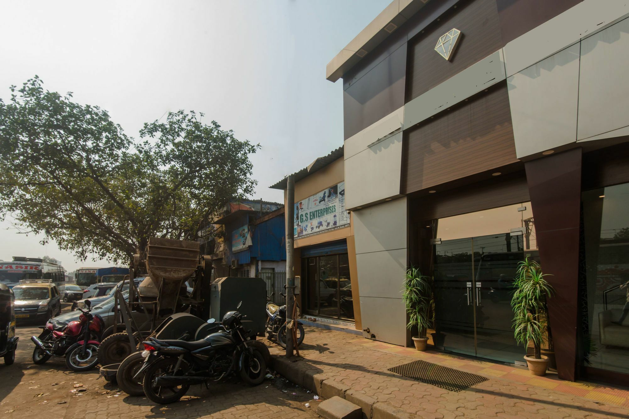 Hotel Palace Residency Near Lokmanya Tilak Terminus مومباي المظهر الخارجي الصورة